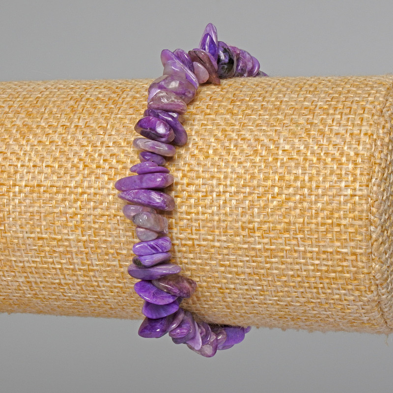 Náramek z čaroitu, přírodních kamínků, průměr 8×2 mm ±, délka 18 cm ± (elastický)