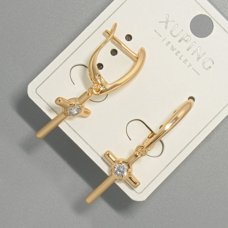 Náušnice „Kříž“ Xuping s bílým krystalem, průměr 11,5×21 mm, délka 37,5 mm ±, pozlacení 18K