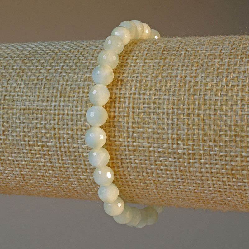 Náramek z angelitu, přírodní kámen, brusovaná kulička 6 mm, délka 18 cm, elastický