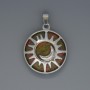 Přívěšek Slunce z jaspisu heliotropu, průměr 27 mm ±, délka 37 mm ±, v stříbrné úpravě