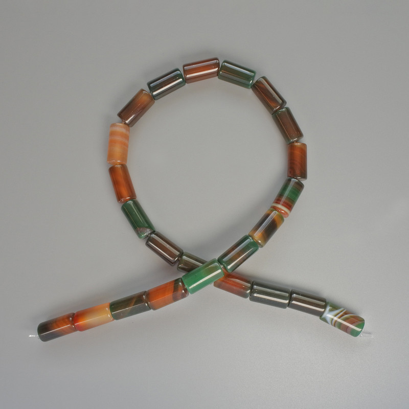 Korálky brazilského achátu, přírodní kámen, cylindrického tvaru, průměr 8×16 mm, délka 38 cm, na vlascové šňůře