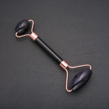 Kuličkový masážér z aventurinu Noc Kaíry – modrý písek, délka 14,5 cm, měděná barva kovu