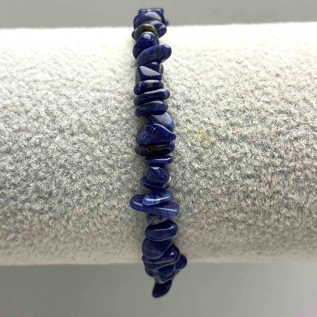 Náramek ze sodalitu, drobné kamínky, průměr 5×2 mm, délka 18 cm ± ( elastické provedení )