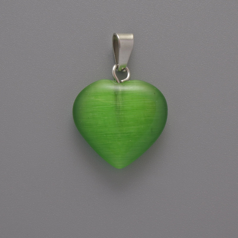 Přívěšek srdce ze zeleného kočičího oka, průměr 15×16×5 mm, délka 23 mm