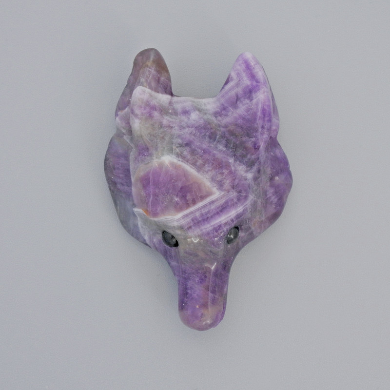 Přívěšek „Vlk“ z ametystu, přírodní kámen, průměr 39×25 mm, otvor 2,2 mm