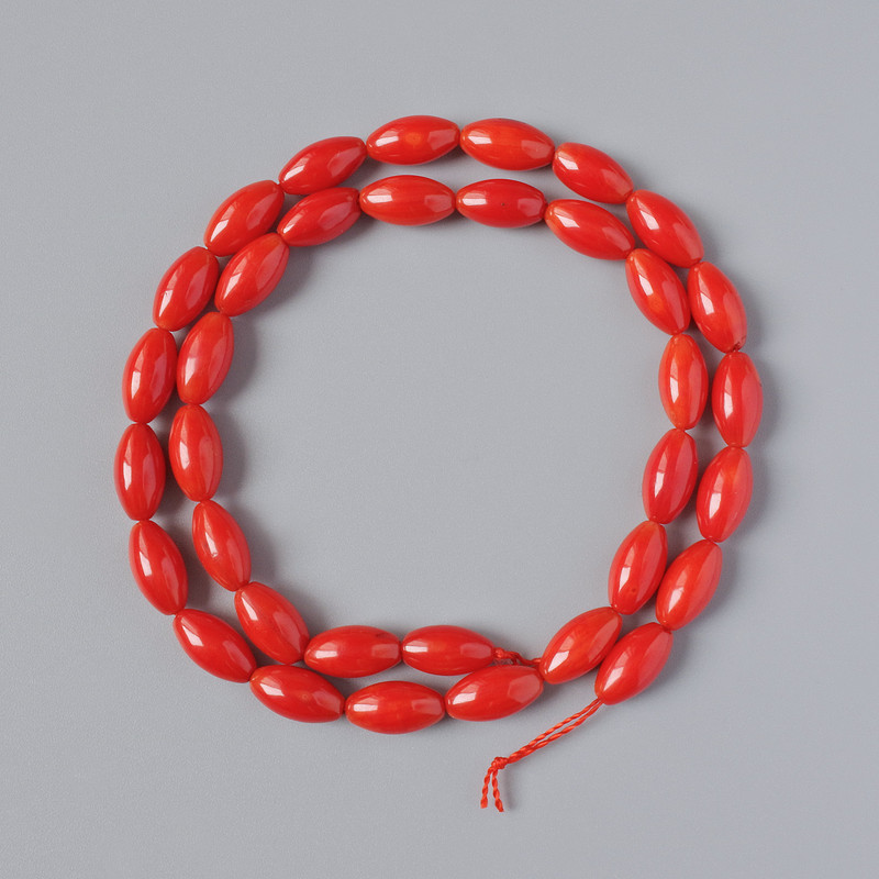 Korálové korálky z přírodního korálu, ve tvaru zrno, průměr 11×6 mm ±, délka 39 cm ± na niti