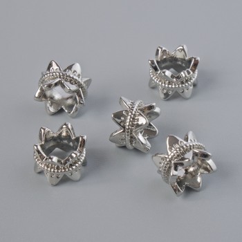 Kovová korálková vložka, průměr 5,5×7 mm, otvor 4 mm, stříbrný odstín kovu, 1 ks