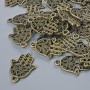Přívěšek „Hamsa“, bronzová barva kovu, průměr 21×15 mm, otvor 1,7 mm, balení 24 ks ±
