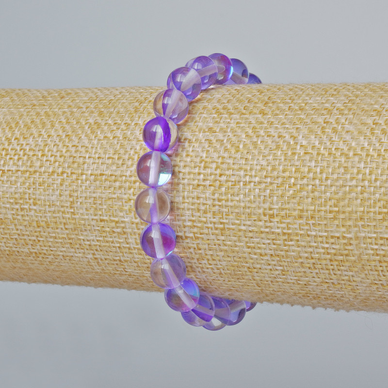 Náramek z opálového skla, hladké korálky, barva fialová, průsvitná s efektem chameleon, průměr cca 8 mm, délka cca 18 cm (elastický)