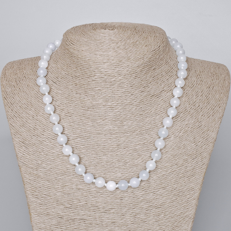 Náhrdelník z akvamarínu, přírodní kámen, hladká kulička, průměr 8 mm, délka 46–49 cm
