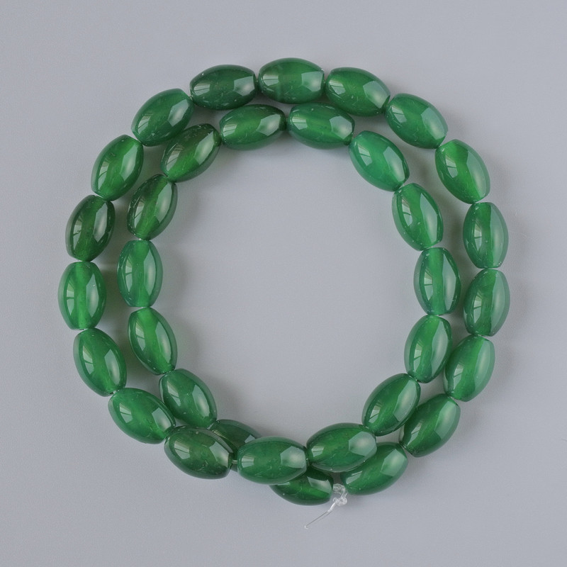 Korálky chrysoprasu z přírodního kamene, barilového tvaru, průměr 8×12 mm, délka 39 cm, na šňůrce