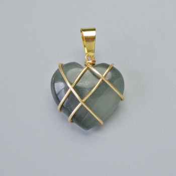 Přívěšek „Srdce“ z heliotropového jaspisu v zlatém opletení, průměr 20×20 mm±, délka 30 mm+
