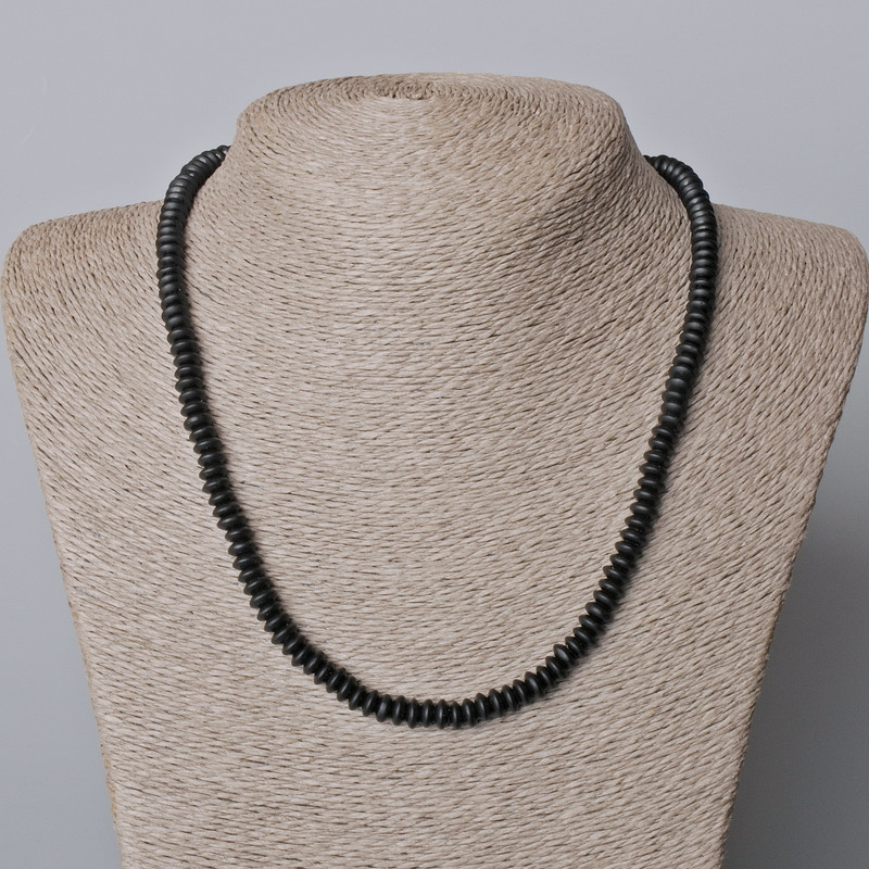 Náhrdelník ze šungitu (umělý) hladké rondely, průměr 6×3 mm, délka 45–48 cm