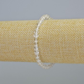 Náramek z horského křišťálu broušený kubík, průměr 4–5 mm, elastický návlek, délka 18 cm+
