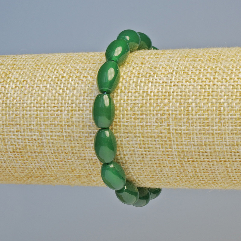 Náramek z chryzoprasu, oválné korálky 8×12 mm, elastická gumička, délka 18 cm+