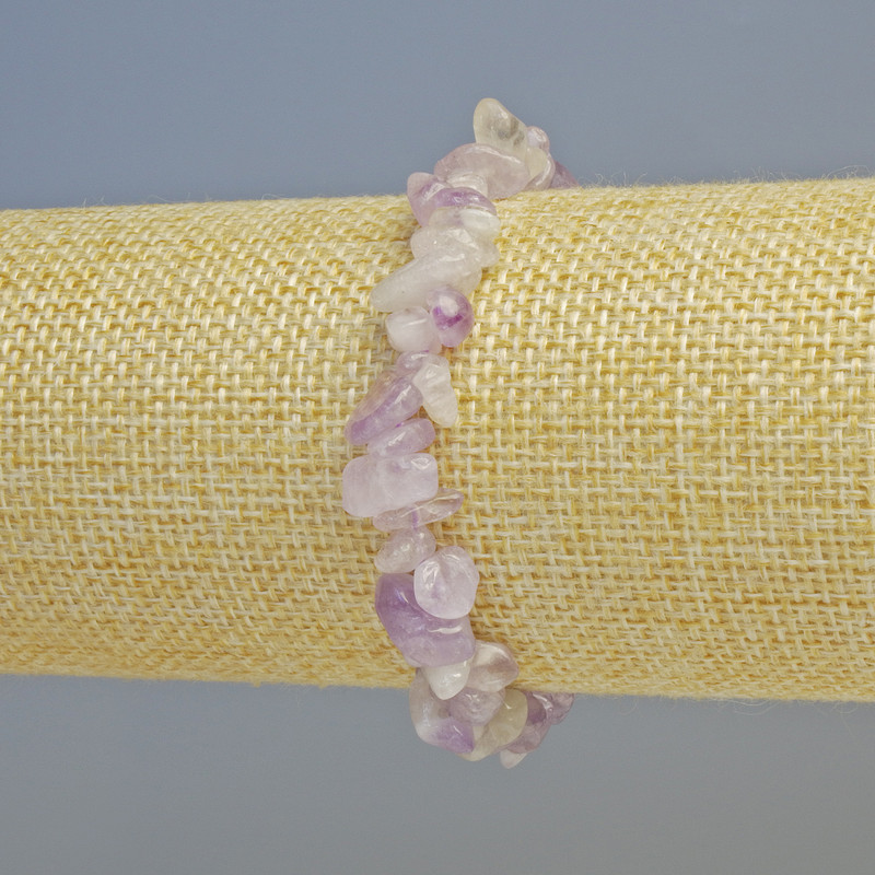 Náramek levandulový ametyst z přírodního kamene, drobné fragmenty, průměr 8×4 mm ± (elastický), délka 18 cm+