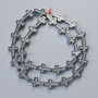 Hematitové korálky ve tvaru kříže, velikost 10×14 mm a 5×4 mm, délka cca 41 cm, navlečené na vlasové niti