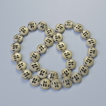 Korálky hematitu, matně světle zlaté barvy, průměr 12×4,5 mm, délka cca 41 cm na niti