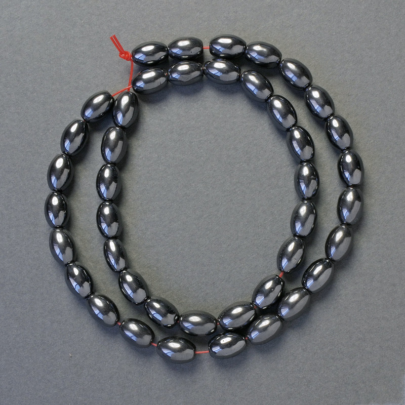Korálky hematitu oválné černé, průměr 10×6 mm, délka 41 cm, šňůra