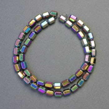 Hematitové šestiúhelníkové korálky vícebarevné, průměr 5×8 mm, délka 42 cm ±, navlečené