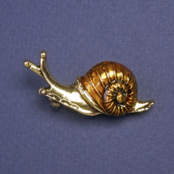 Brož ve tvaru šneka, žlutý smalt, zlatá barva kovu, 18×38 mm+
