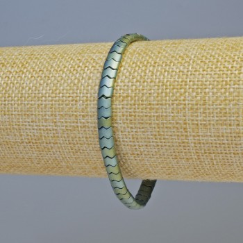 Náramek z hematitu – hadí řetízek, chameleon zelený, vlnitý design, průměr 5×4×3 mm, délka 18 cm, elastický
