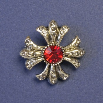 Brož Akcent s červeným krystalem maltézský kříž 30×30 mm ± stříbrný kov