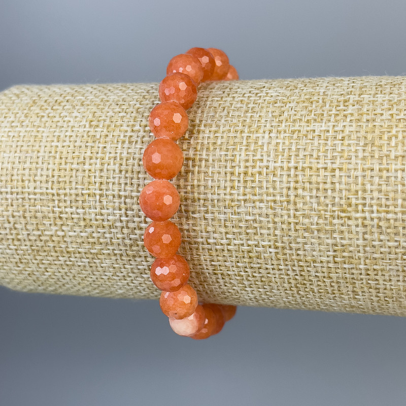 Náramek z nefritu Mašan – broušené kuličky 8 mm, délka 18 cm, elastický