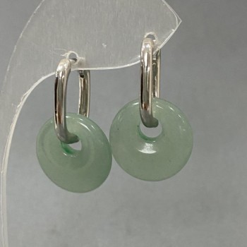 Náušnice z nefritu ve tvaru kroužků, průměr 18 mm ±, délka 31 mm ±