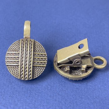 Bronzová brož se zapínáním pro kardigan, průměr 20 mm, délka cca 52 mm