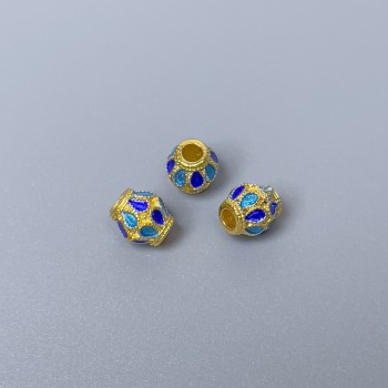 Korálek Cloisonné modro-tyrkysová smalt, průměr 6×7 mm, dírka 2–3 mm, zlatý odstín kovu, 1 ks