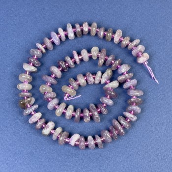 Korálky z lepidolitu, galetové 9×4 mm, na niti, ± s perličkami