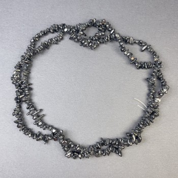 Korálky z achátu – drobné 6×3 mm na vlasové niti, délka 88 cm+