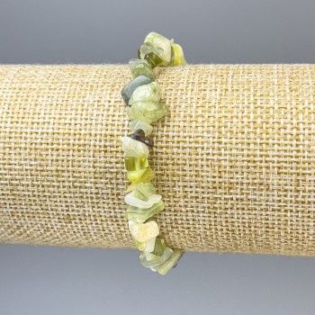 Náramek z drobných fragmentů onyxu, průměr 7–10×3 mm, délka 18 cm ±, elastický