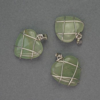 Přívěsek Srdce z nefritu ve stříbrném opletení, průměr 21×21 mm, délka 27 mm ±