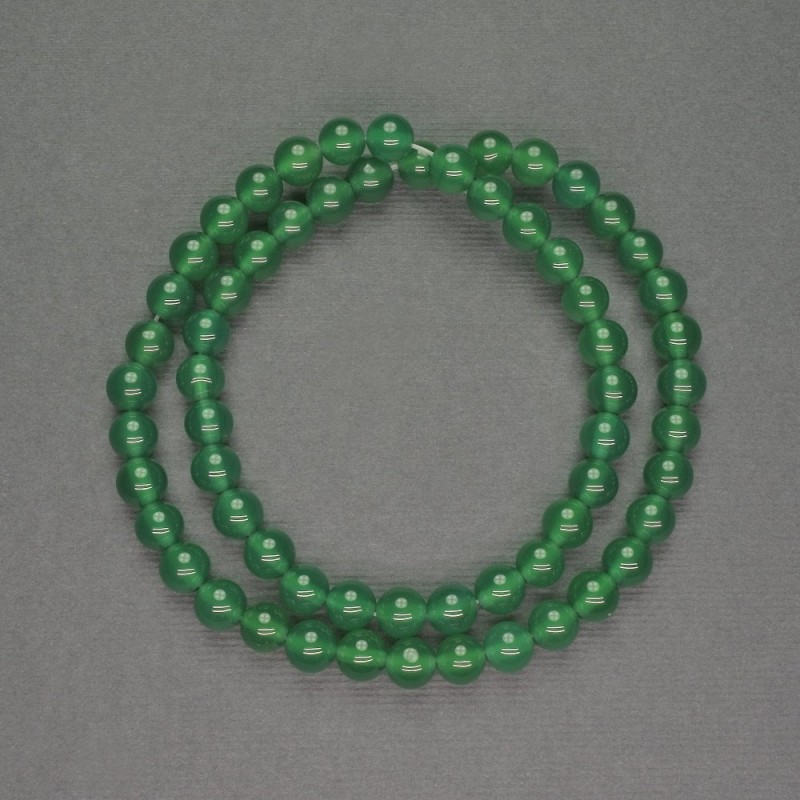 Korálky z chrysoprasu, hladké kuličky, průměr 6 mm ± na niti, délka 38 cm+