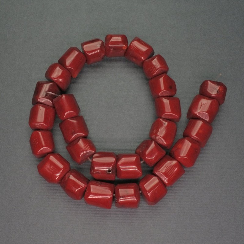Korálky z přírodního červeného korálu, broušené, průměr 15×15 mm, délka 40 cm