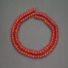 Rondelové korálky z přírodního červeného korálu, rozměry 5×3,5 mm, délka cca 39 cm