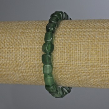 Náramek z chrysoprasu – kubické korálky 7×7 mm, délka 18 cm, elastický