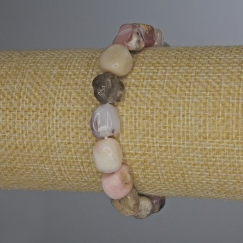 Náramek z růžového opálu, fasetovaný, průměr 8–12×10 mm, délka 18 cm, elastický