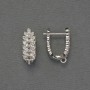 Háčky na náušnice bílé štrasové kamínky, stříbrný kov 18×6,5 mm – pár