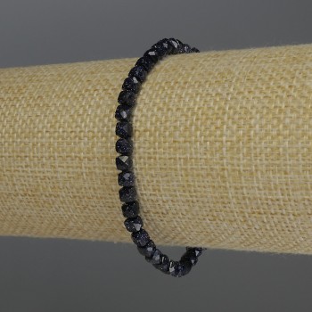 Náramek z aventurínu „Noční Káhira“ – brusované kubické korálky, průměr 4 mm ±, délka 18 cm elastický