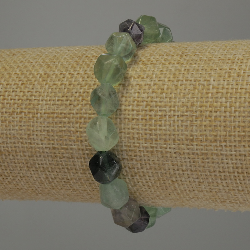 Náramek z fluoritových faset, průměr 10×8 mm, délka 18 cm, elastický