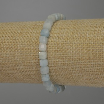 Náramek z morganitu – broušené kubíky, rozměry cca 6×5 mm, délka cca 18 cm, na elastické šňůře