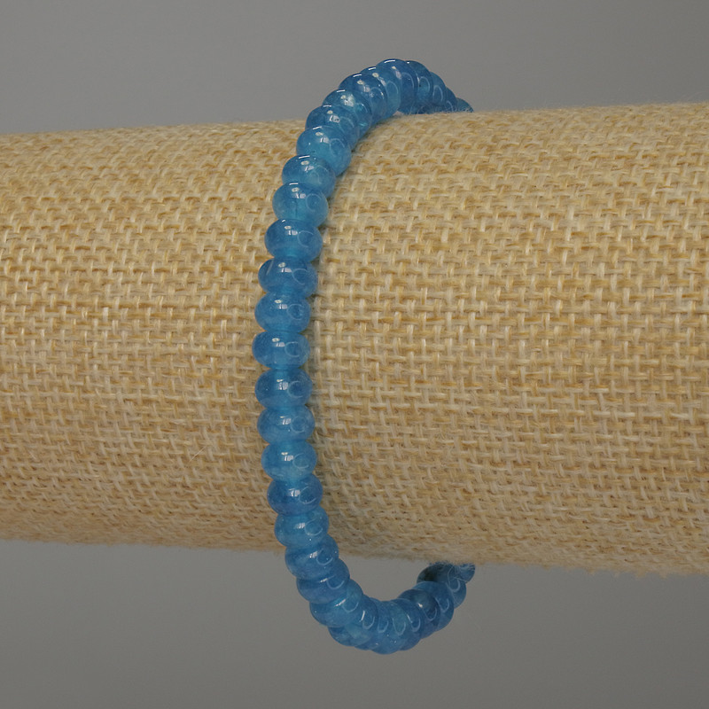 Náramek z apatitových rondelů, průměr 6×4 mm, délka 18 cm, elastický
