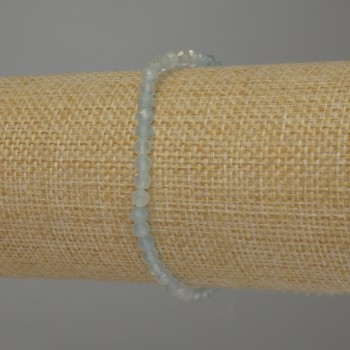 Náramek z akvamarínu – brusované kuličky, průměr 4 mm ±, délka 18 cm ±, elastický