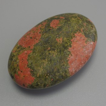 Suvenýr z přírodního kamene heliotrop oválný 60×40×20 mm+