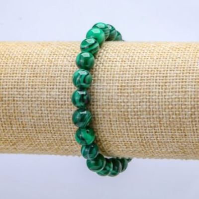 Náramek z přírodního malachitu (lisovaný), průměr korálků 8 mm, délka 18 cm, elastický