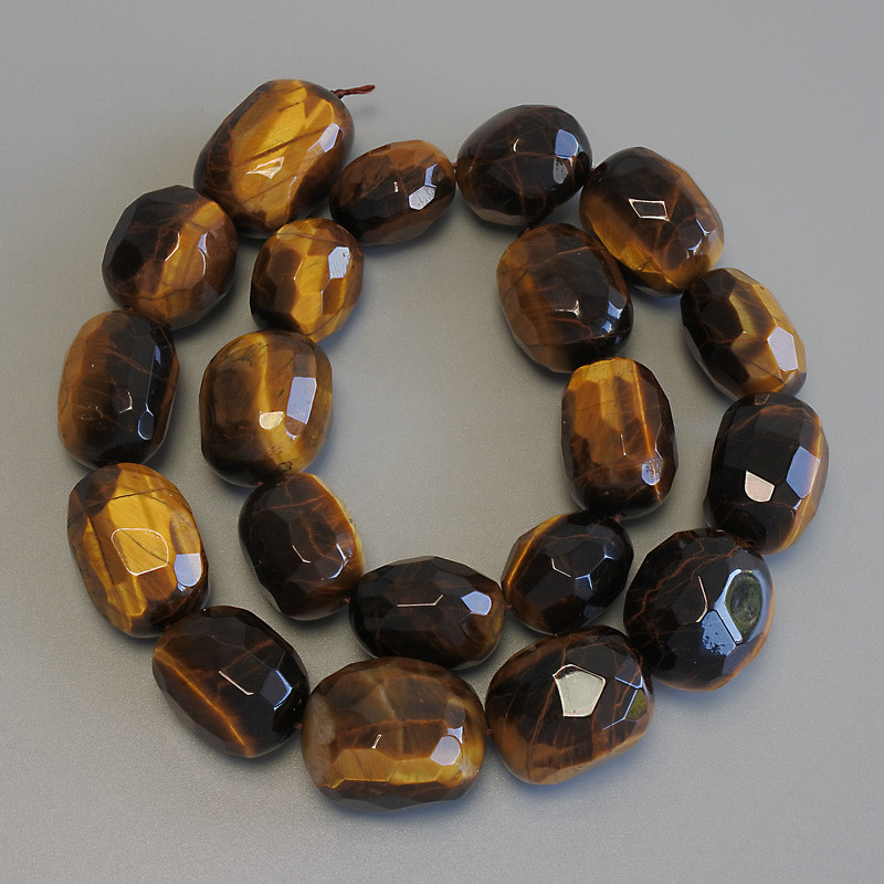 Korálky z tygřího oka, facettované rondelové, průměr 18–21×13–16 mm, délka 39 cm ± na niti