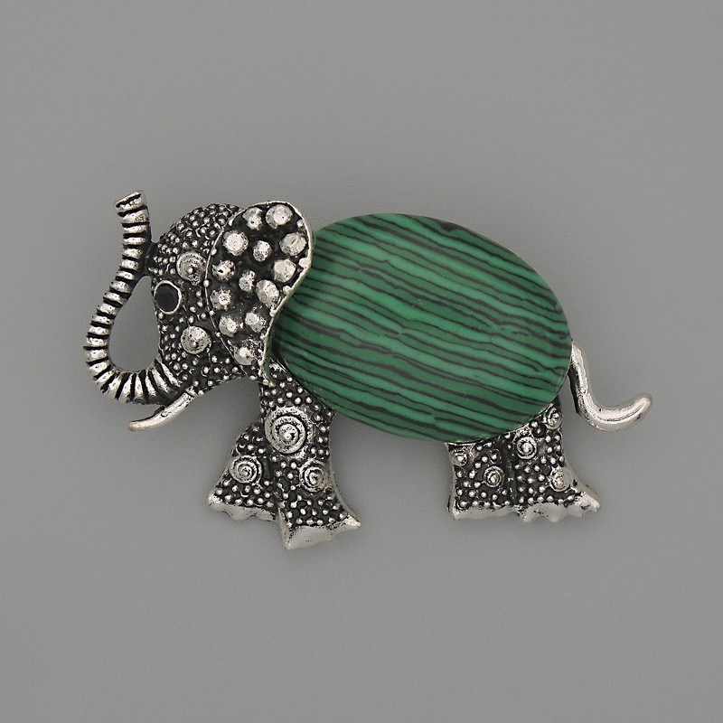 Brož-přívěsek Slon z malachitu, 45×27 mm, černé rhinestones, stříbrný kov
